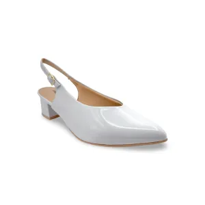 739031A White Slingback Pump