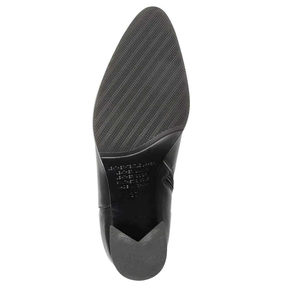 Altona Boot in Black / Emboss Stretch Leather