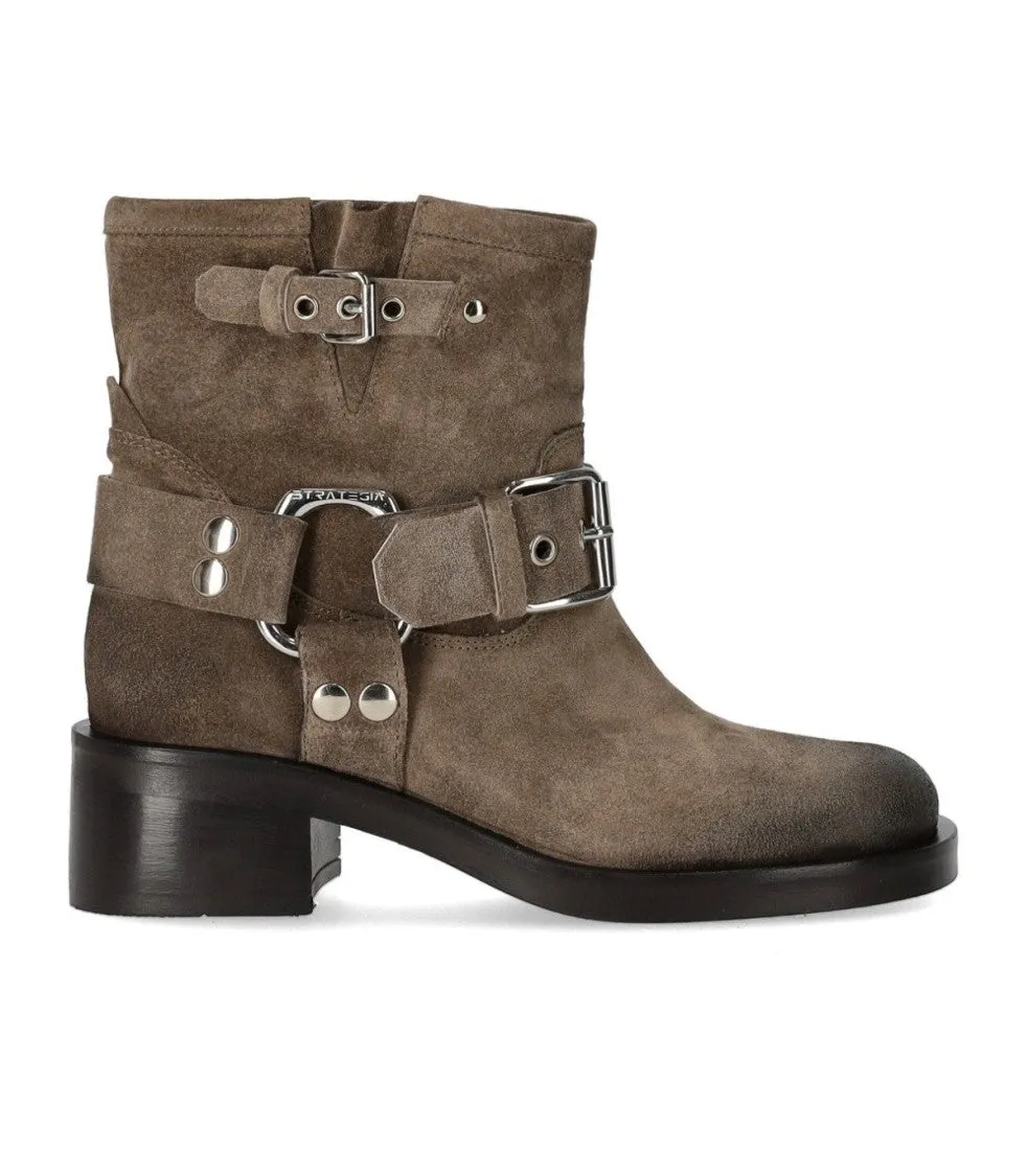 Beige Biker Boot