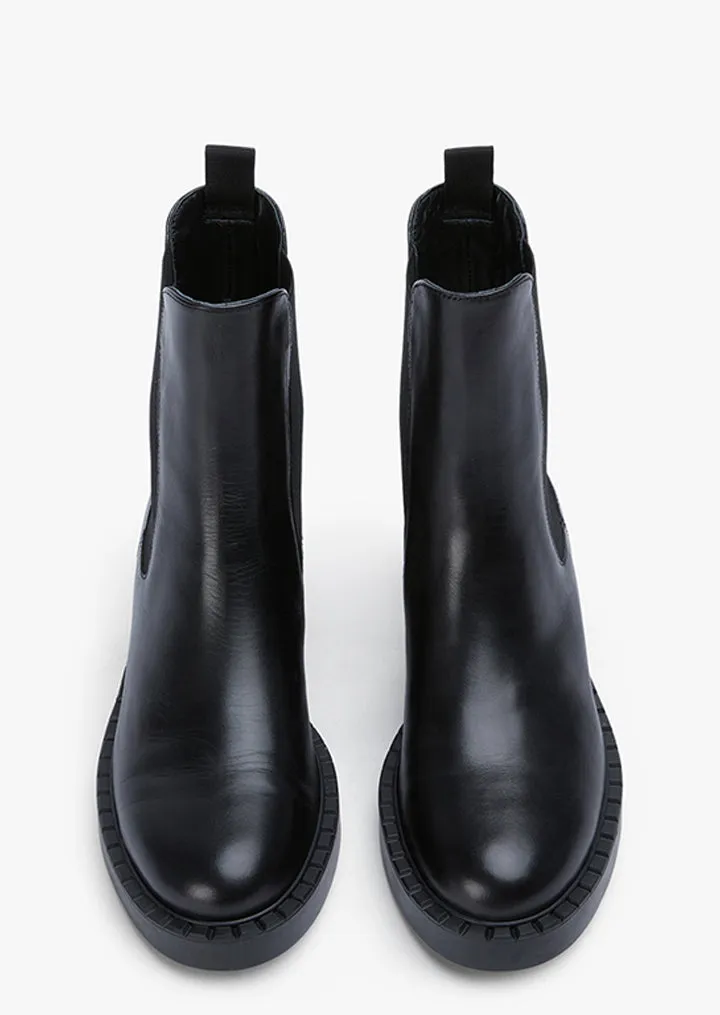 Comet Black Como