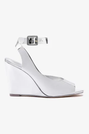 Deena By Larroud Wedge Sandal In Silver Specchio