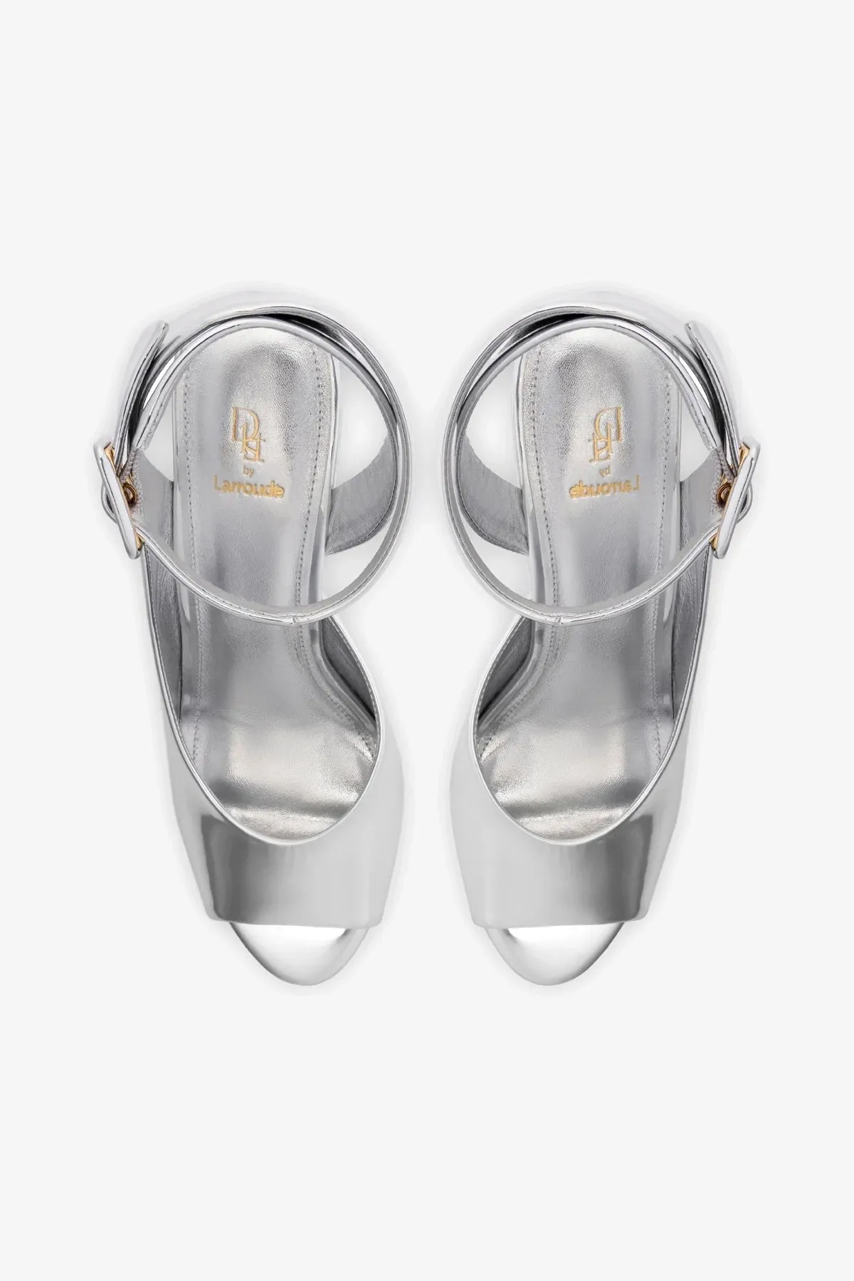 Deena By Larroud Wedge Sandal In Silver Specchio