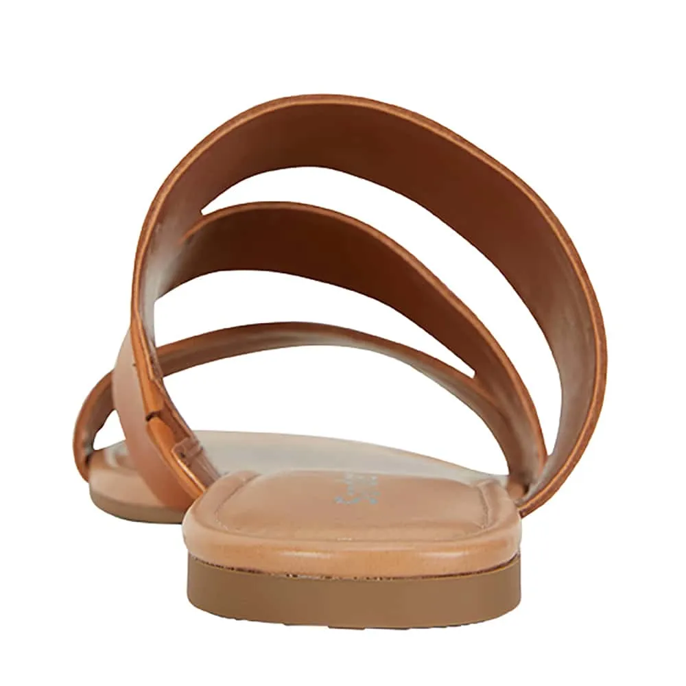 Detour Slide in Tan Leather