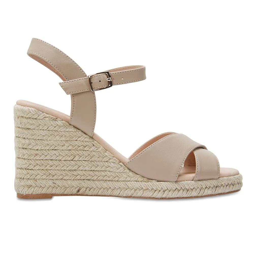 Dynasty Heel in Nude Leather
