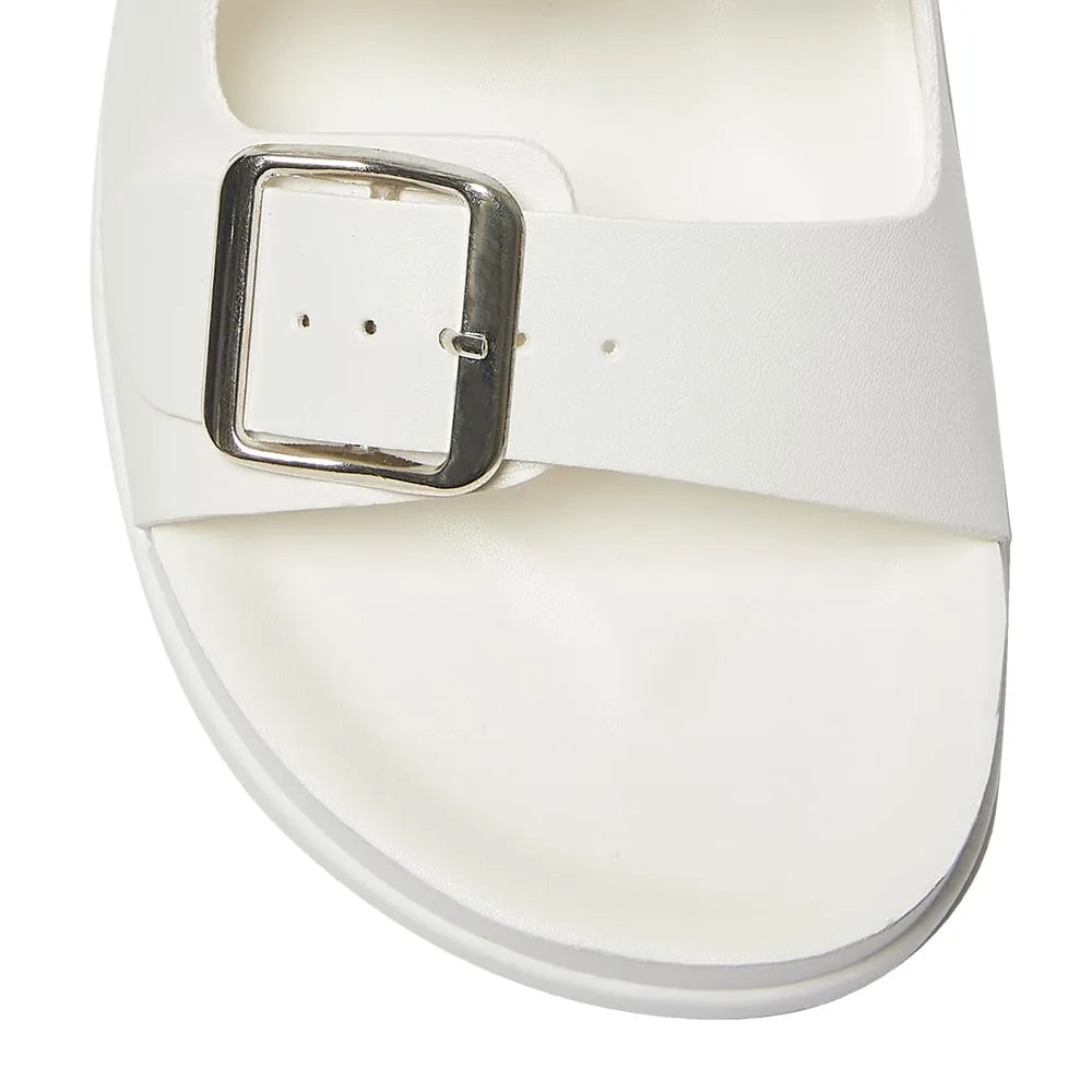 Essex Slide in White Smooth