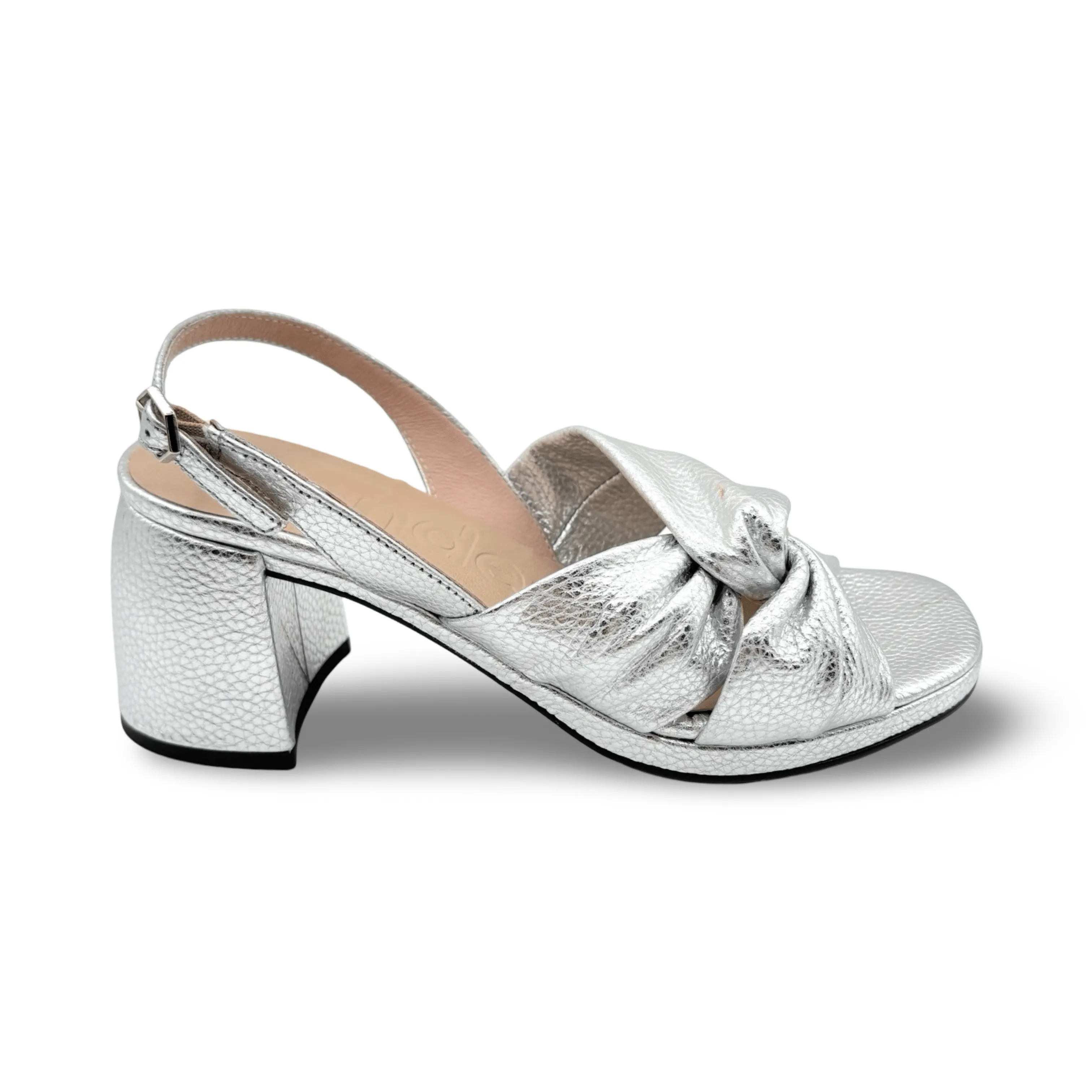 F8202 Twist Silver Metallic Sandal