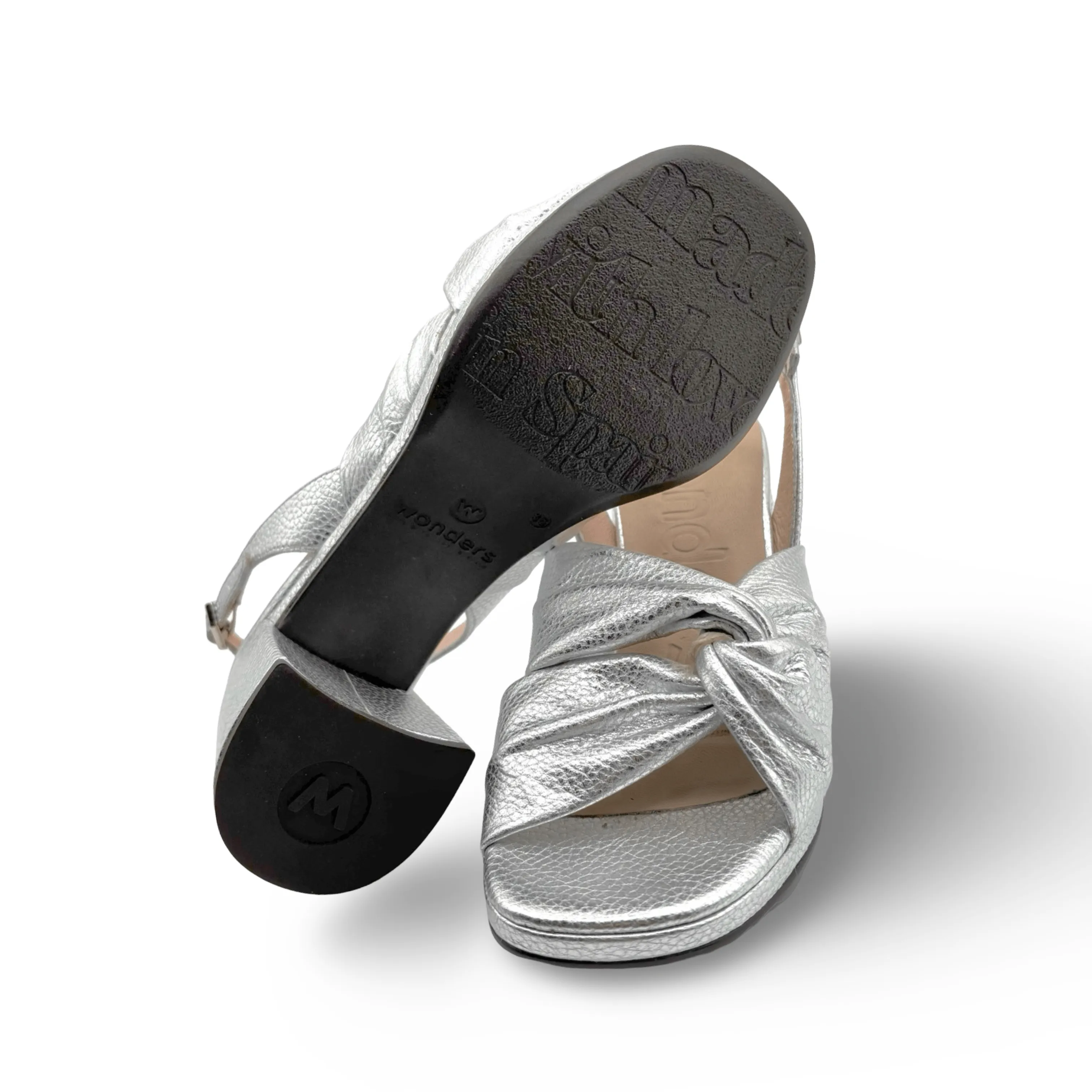 F8202 Twist Silver Metallic Sandal