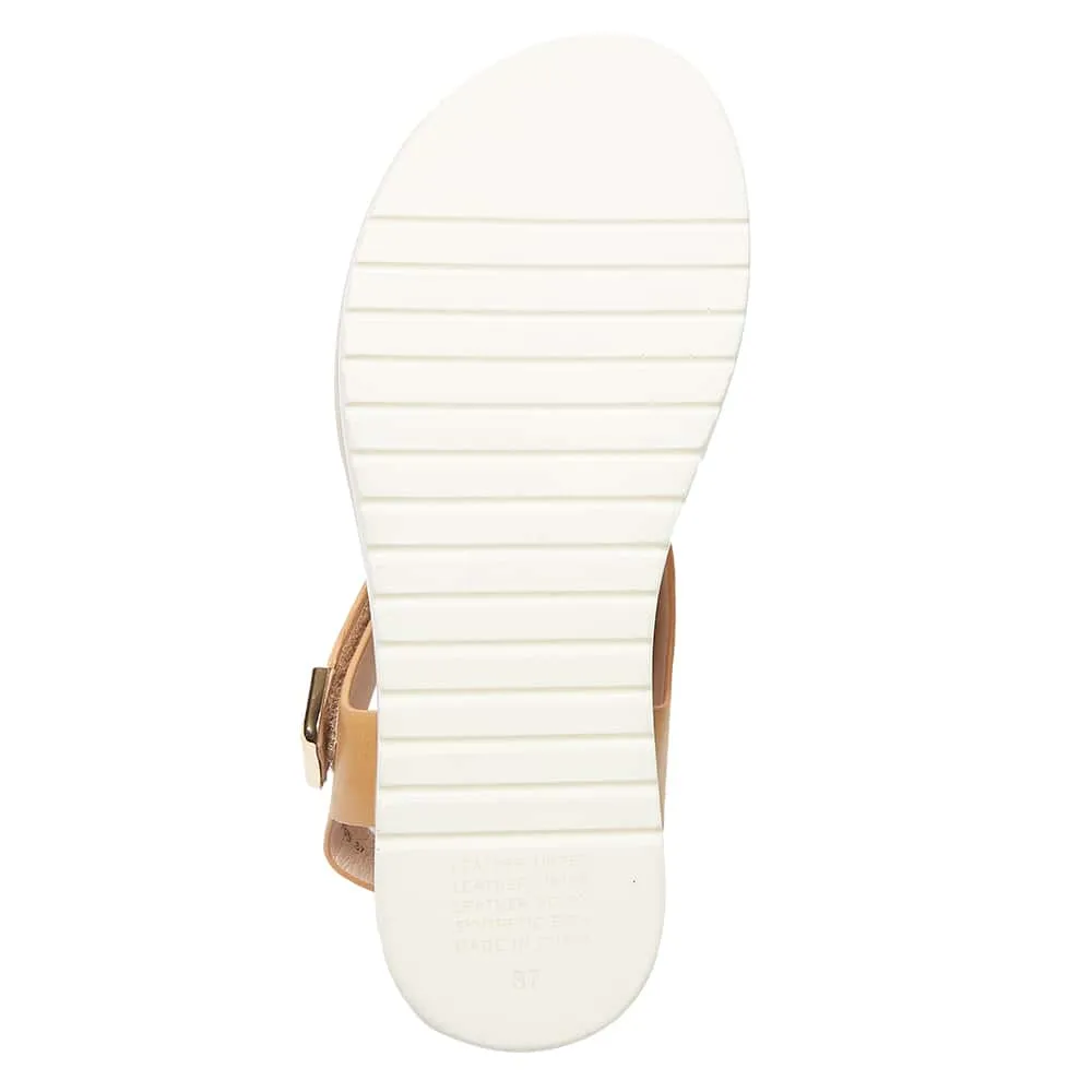 Iris Wedge in Light Tan Leather