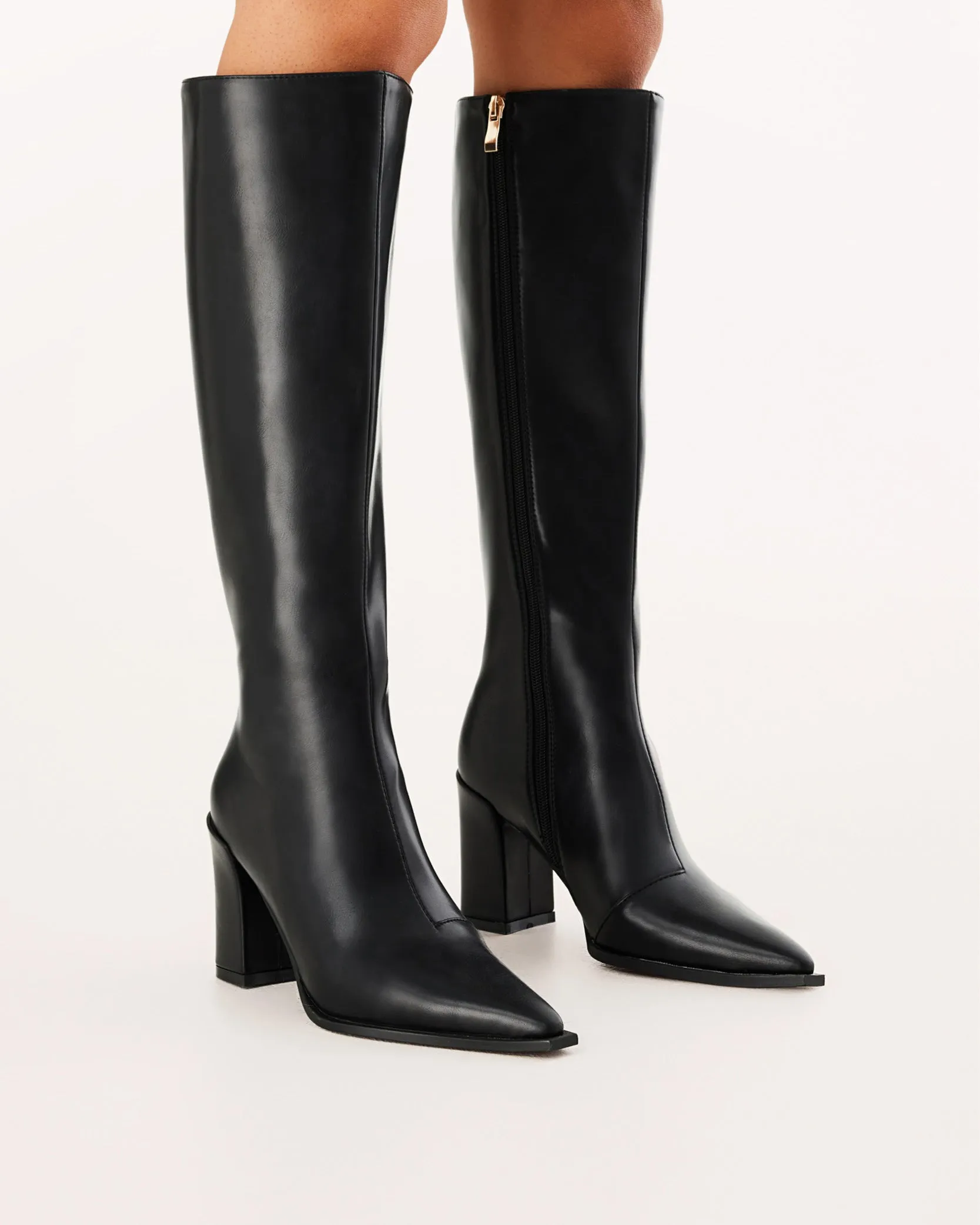 LYSANDER - BLACK