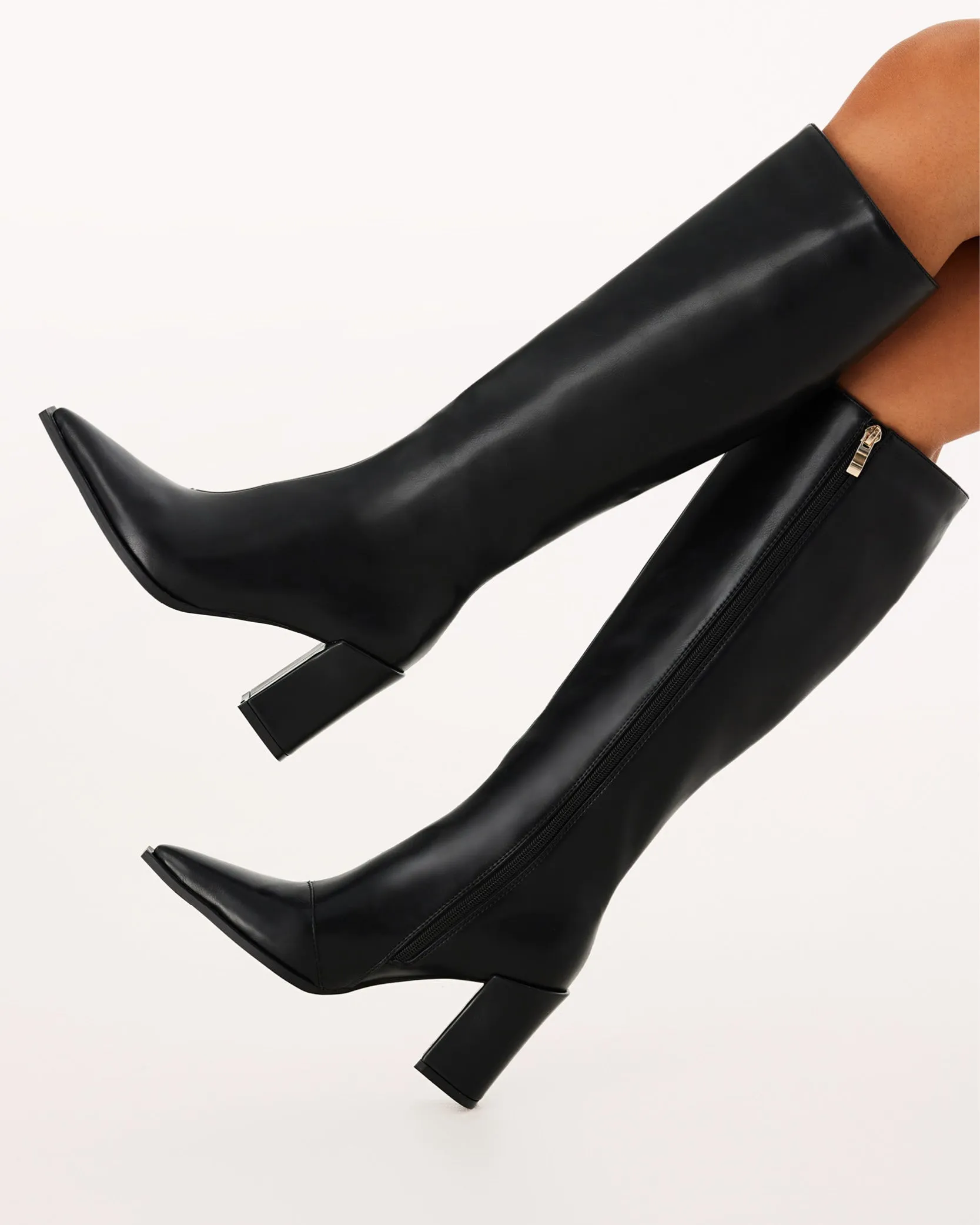 LYSANDER - BLACK