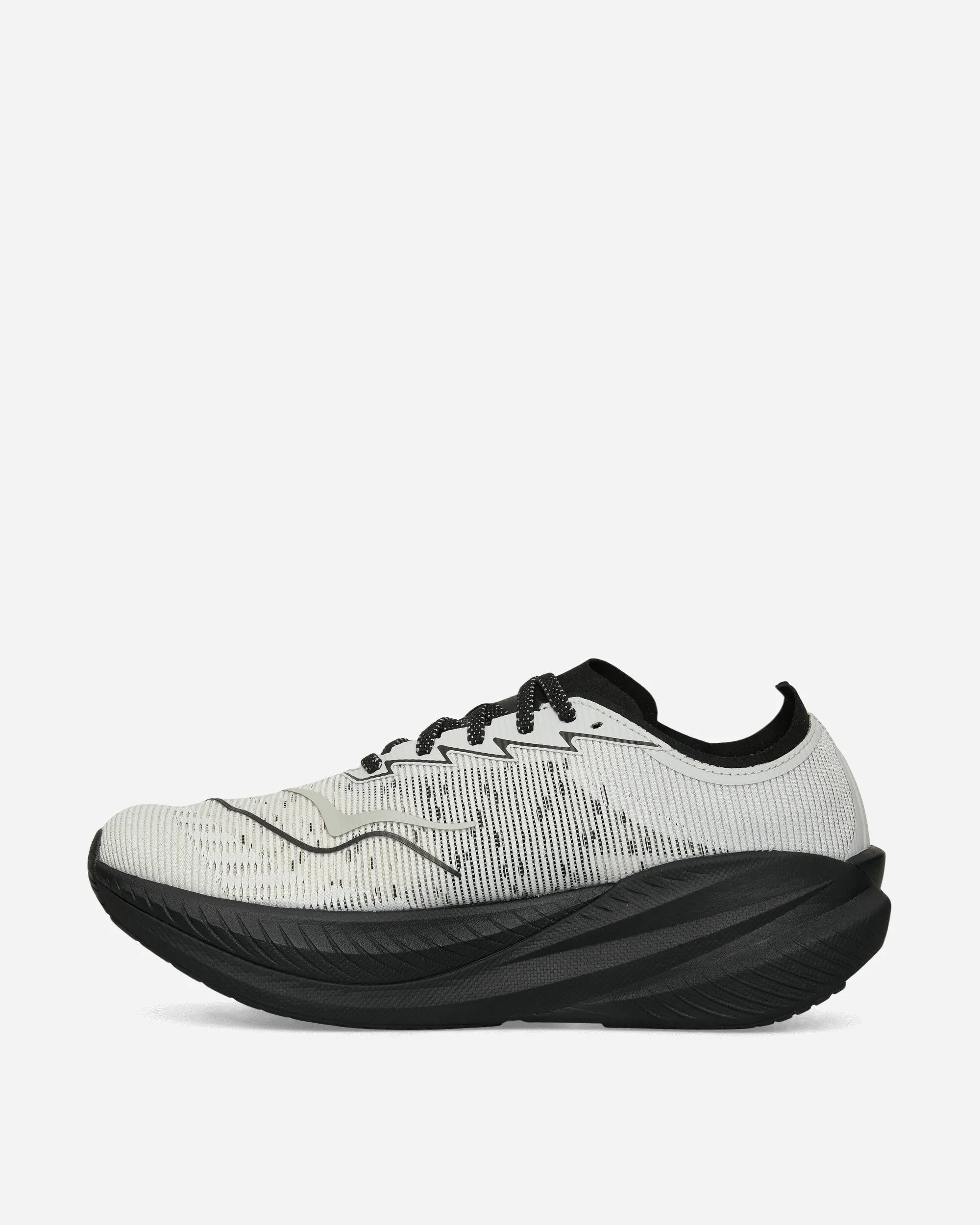 Mach X 2 Sneakers Black / Stardust