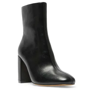 Marlo Boot in Black Smooth