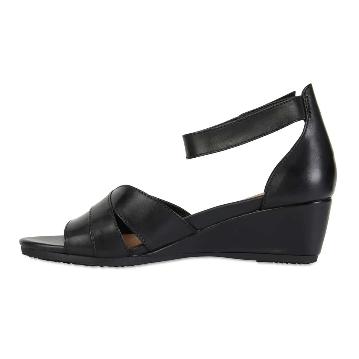 Martha Heel in Black Leather