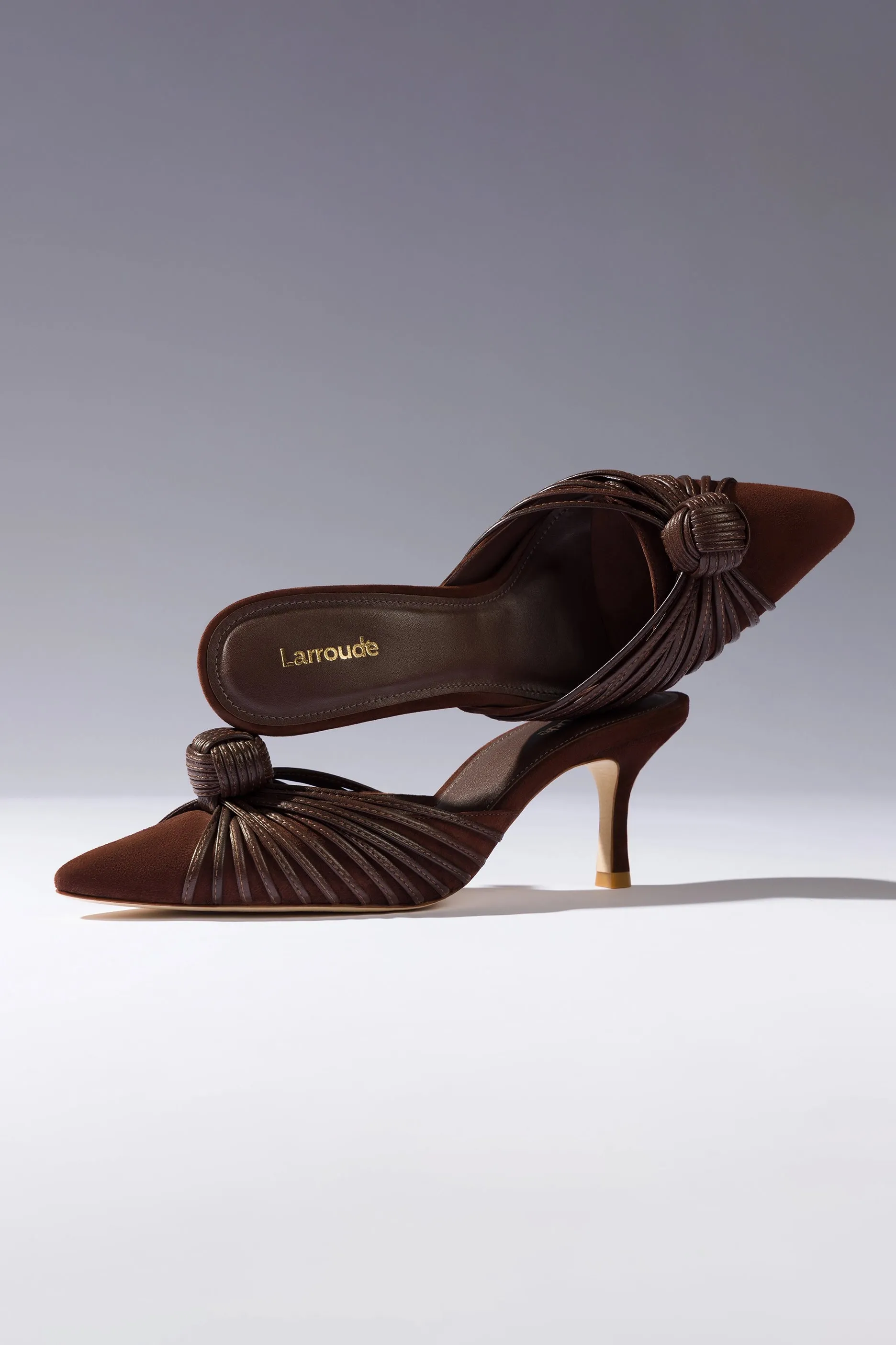 Mini Valerie Pump In Brown Suede