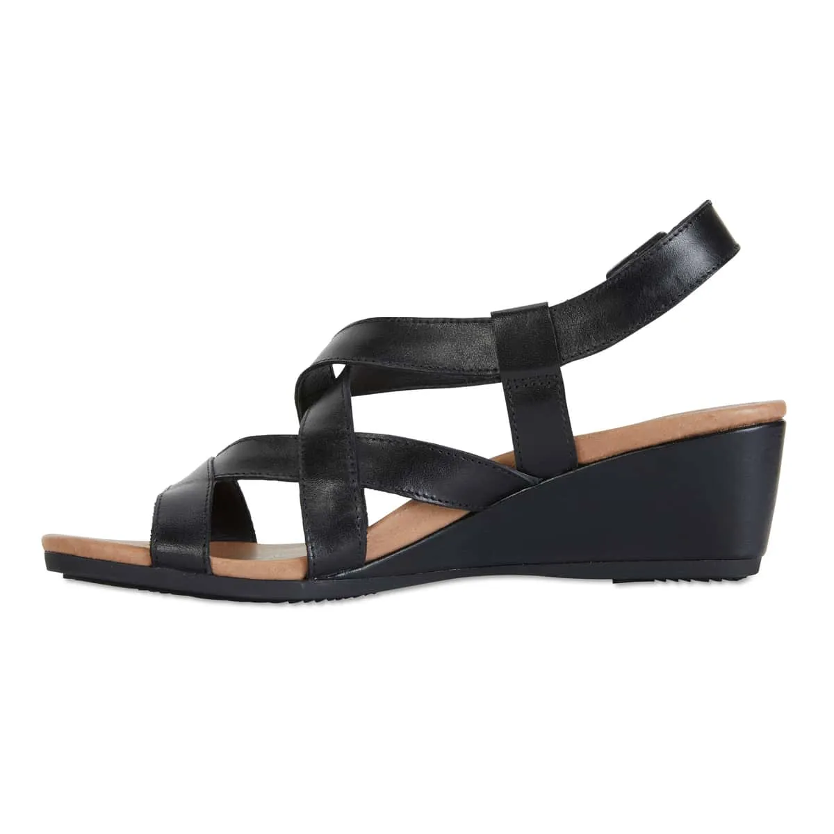 Miriam Heel in Black Leather