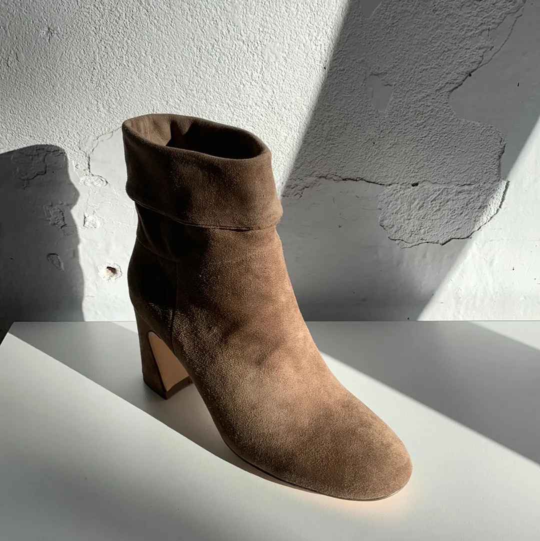 Mollini Trix Taupe Suede