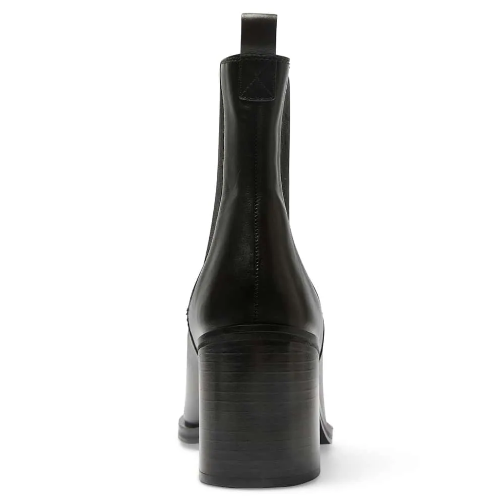 Nelson Boot in Black Leather