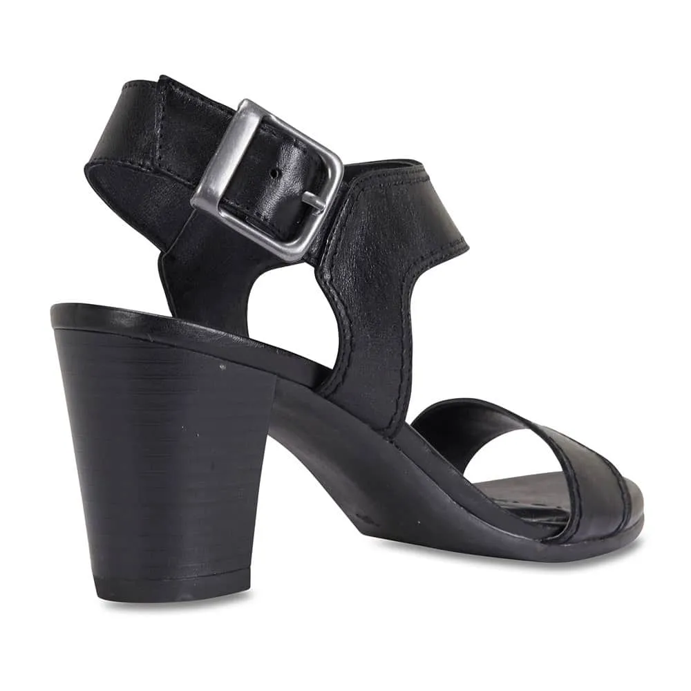 Opal Heel in Black Leather
