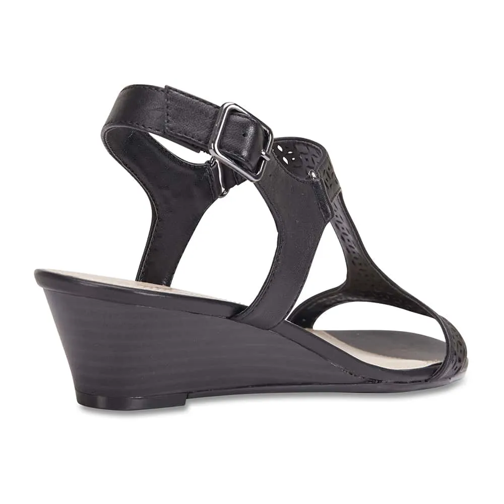 Quota Heel in Black Leather