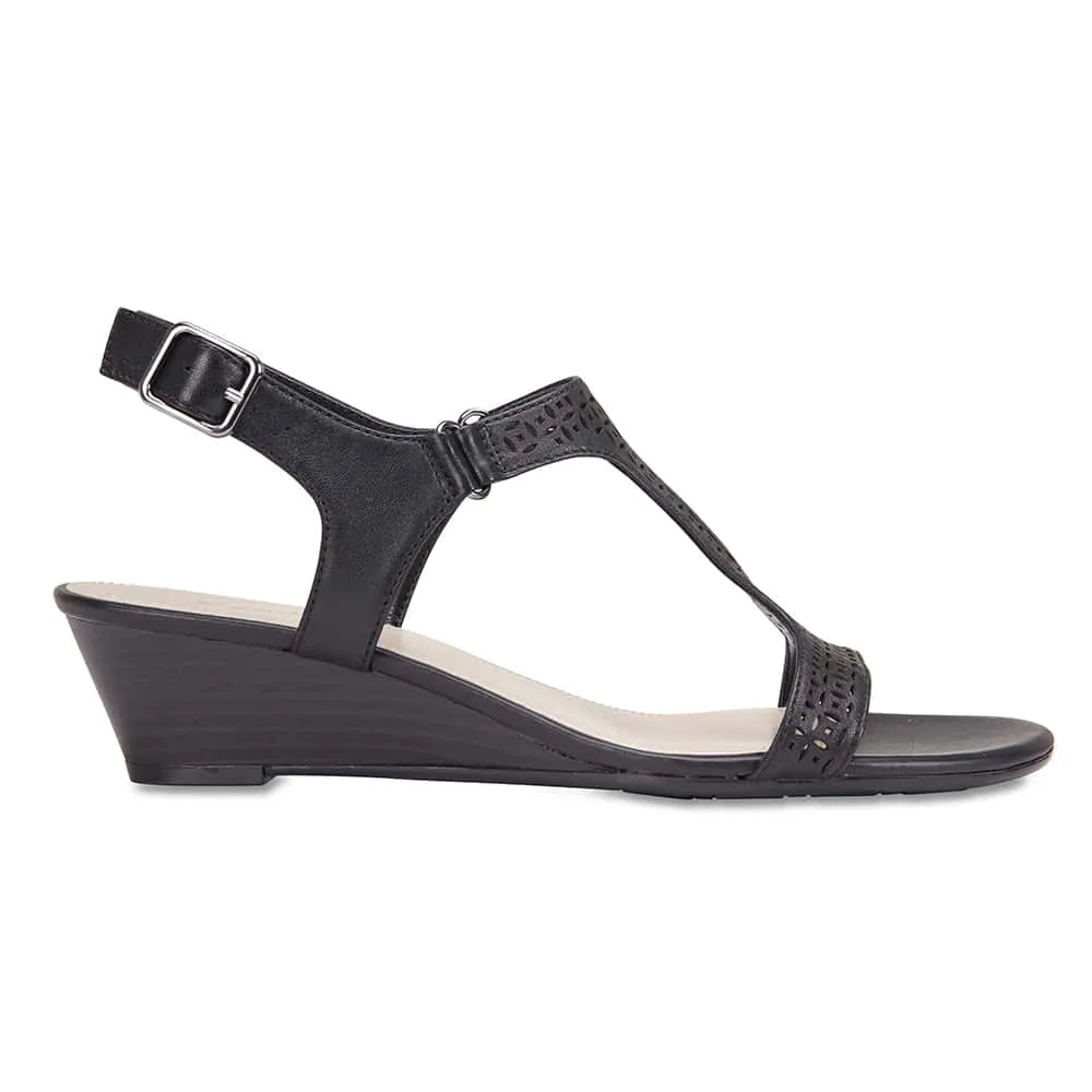 Quota Heel in Black Leather