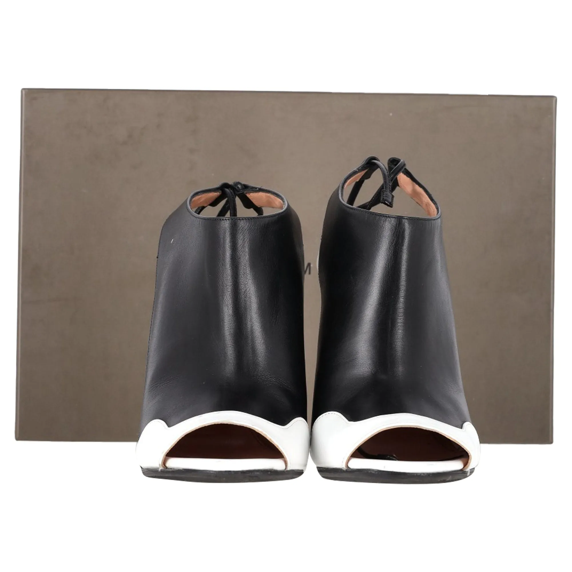 Roland Mouret Damier Slingback Ankle Boots in Black Leather