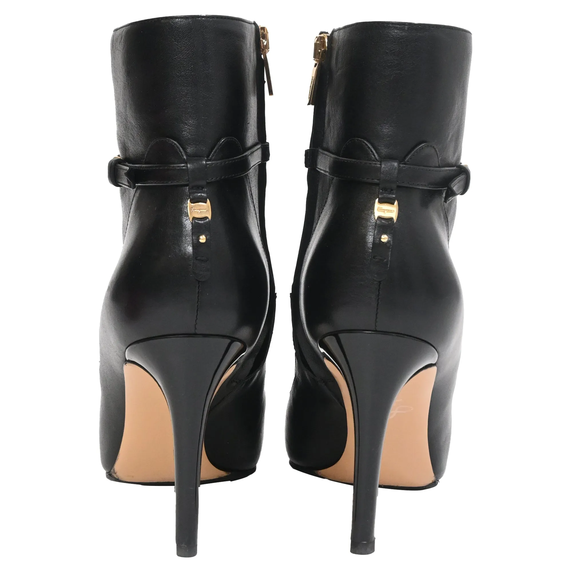 Salvatore Ferragamo Buckle Detail Heeled ankle Boots in Black Leather