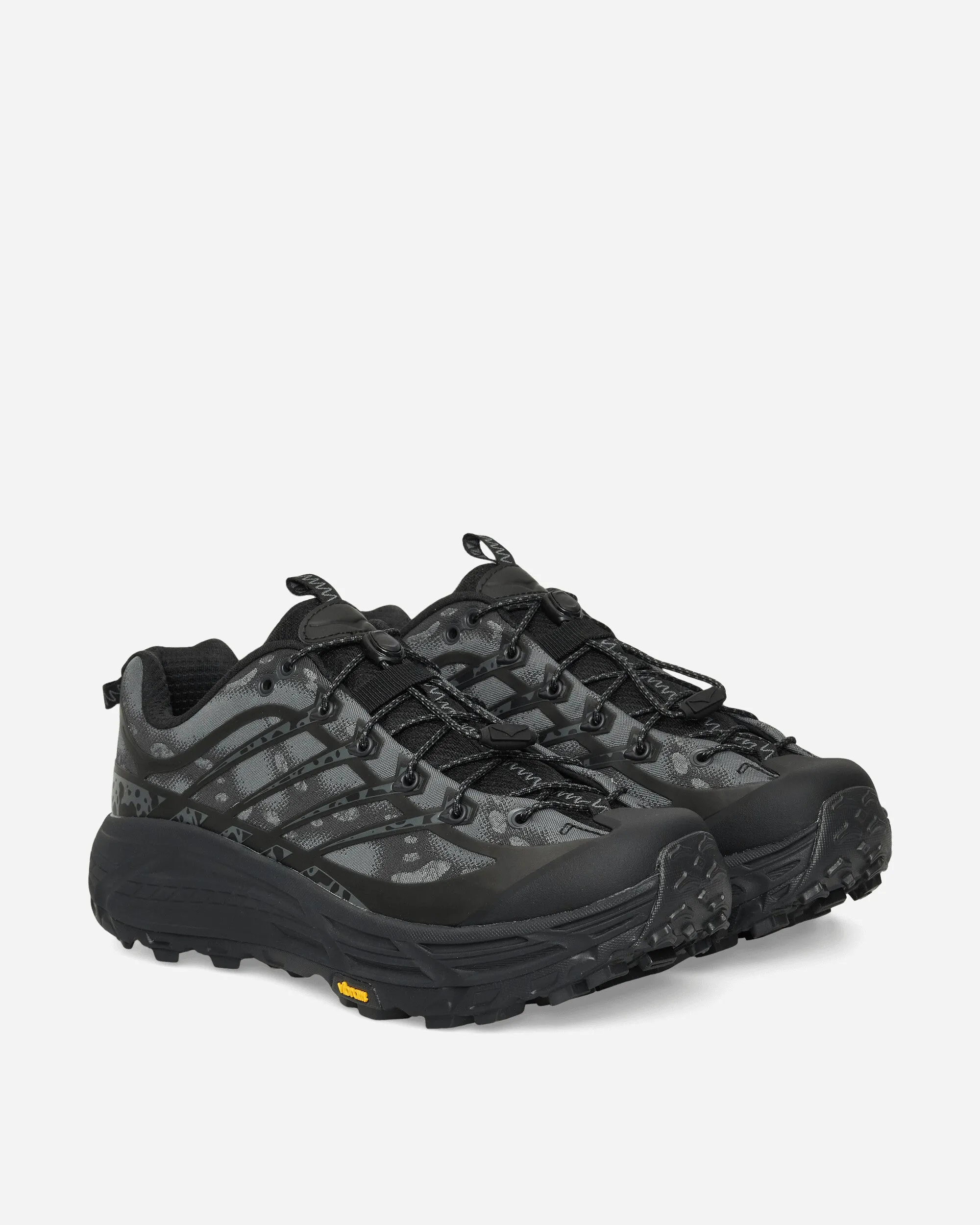 Stealth/Tech Mafate Three2 Sneakers Black / Carbon