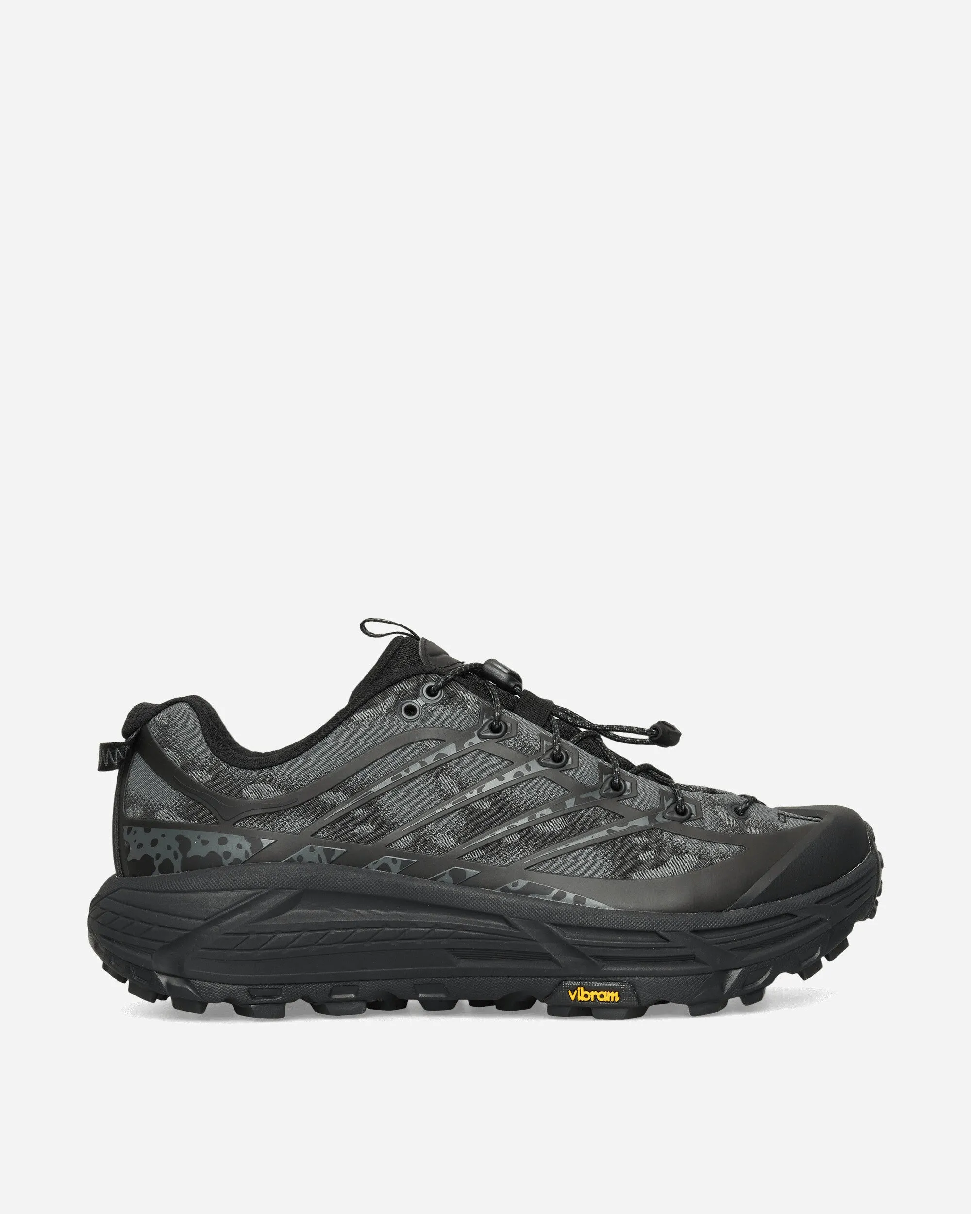 Stealth/Tech Mafate Three2 Sneakers Black / Carbon