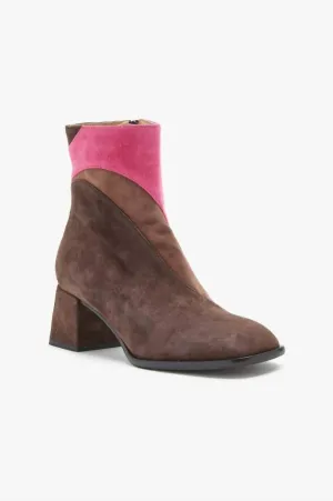 Suede Boots In Brown/pink