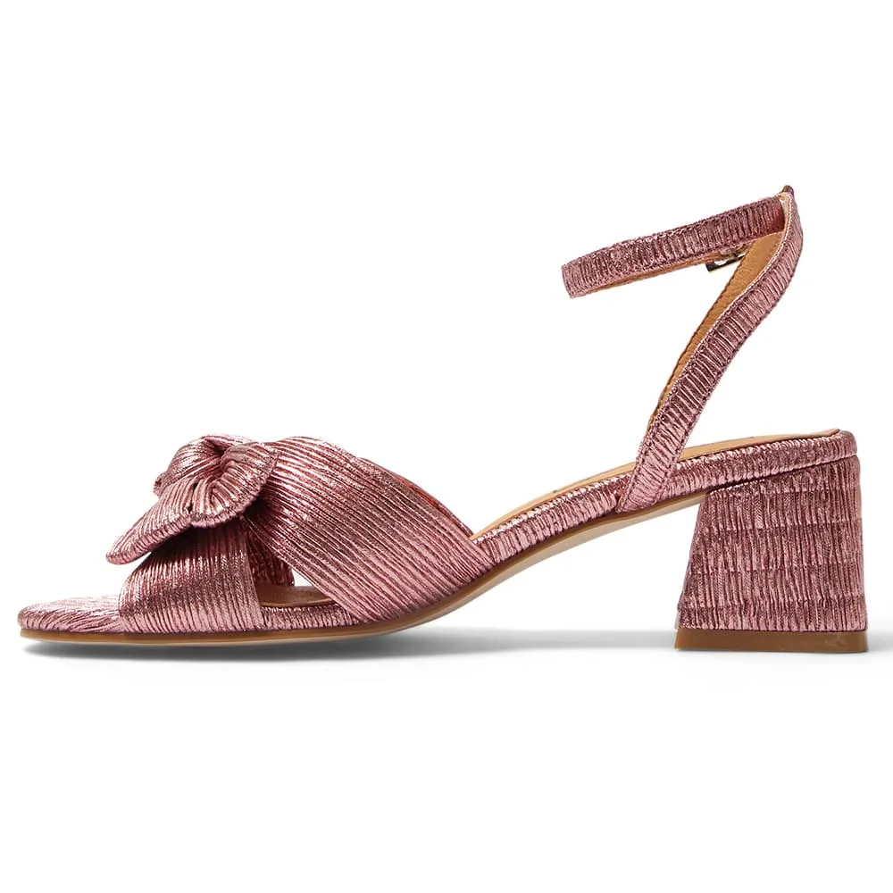 Tiara Heel in Rose Pleat