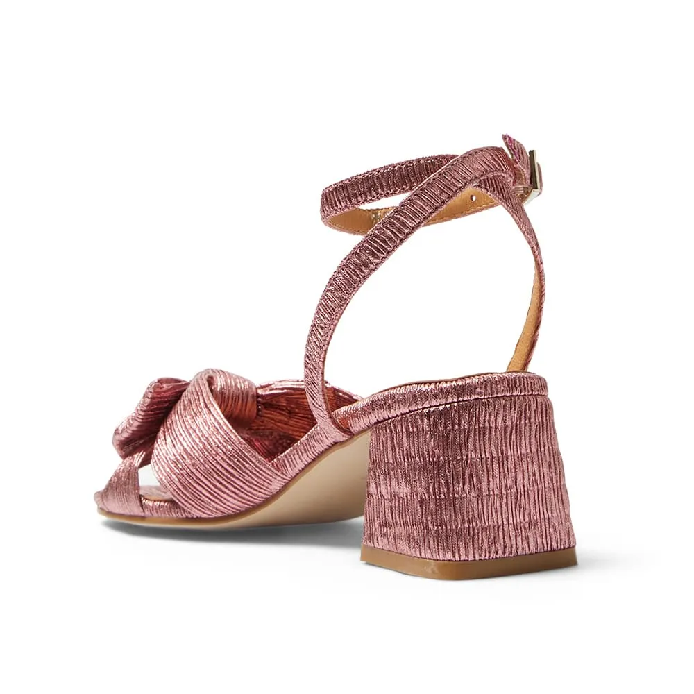 Tiara Heel in Rose Pleat