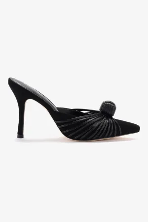 Valerie Pump In Black Suede