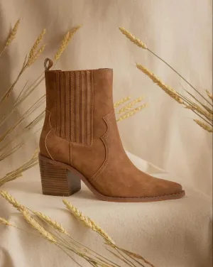 Women's Addison Boots In Brown