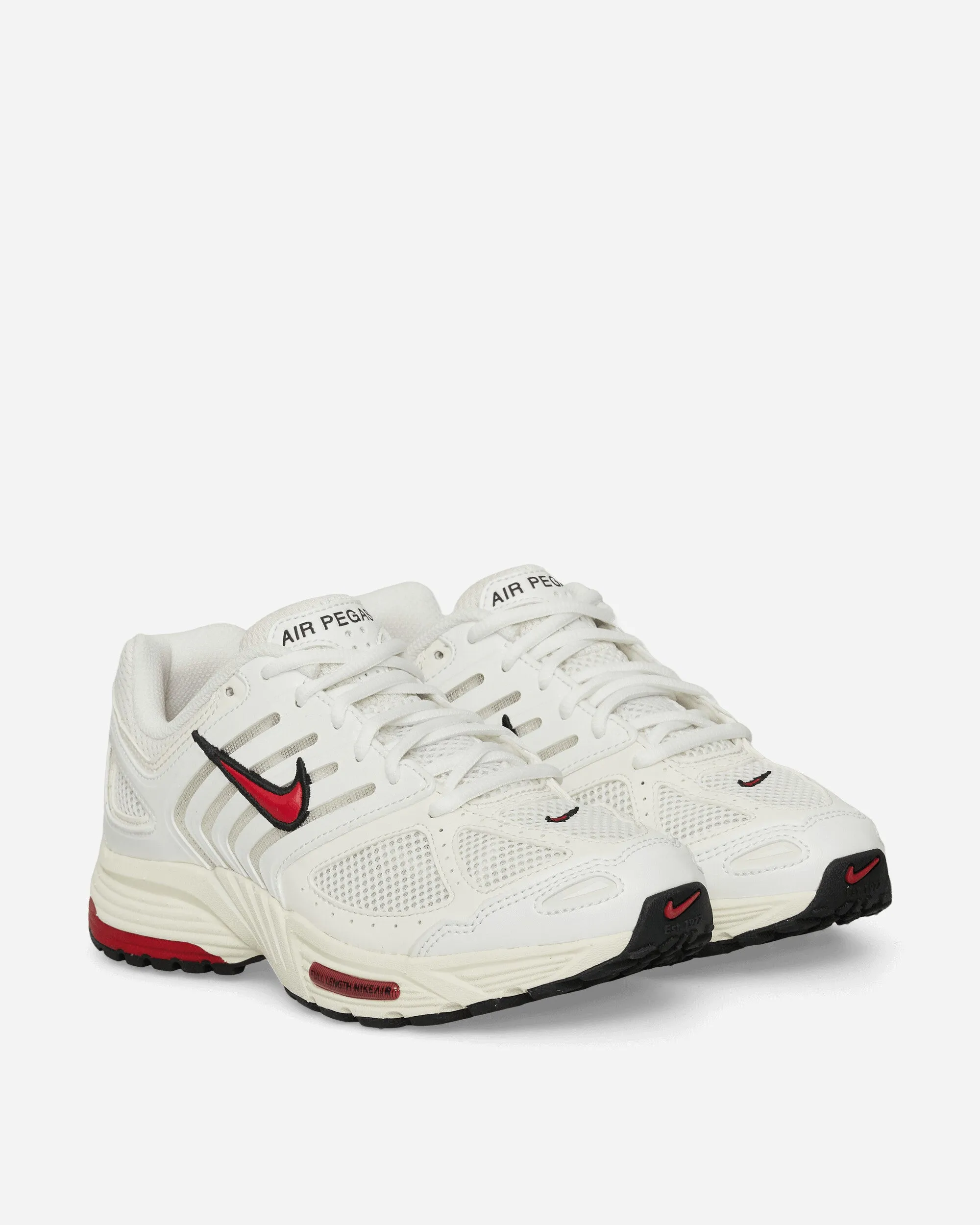 Women's Air Pegasus 2005 Sneakers White / Gym Red