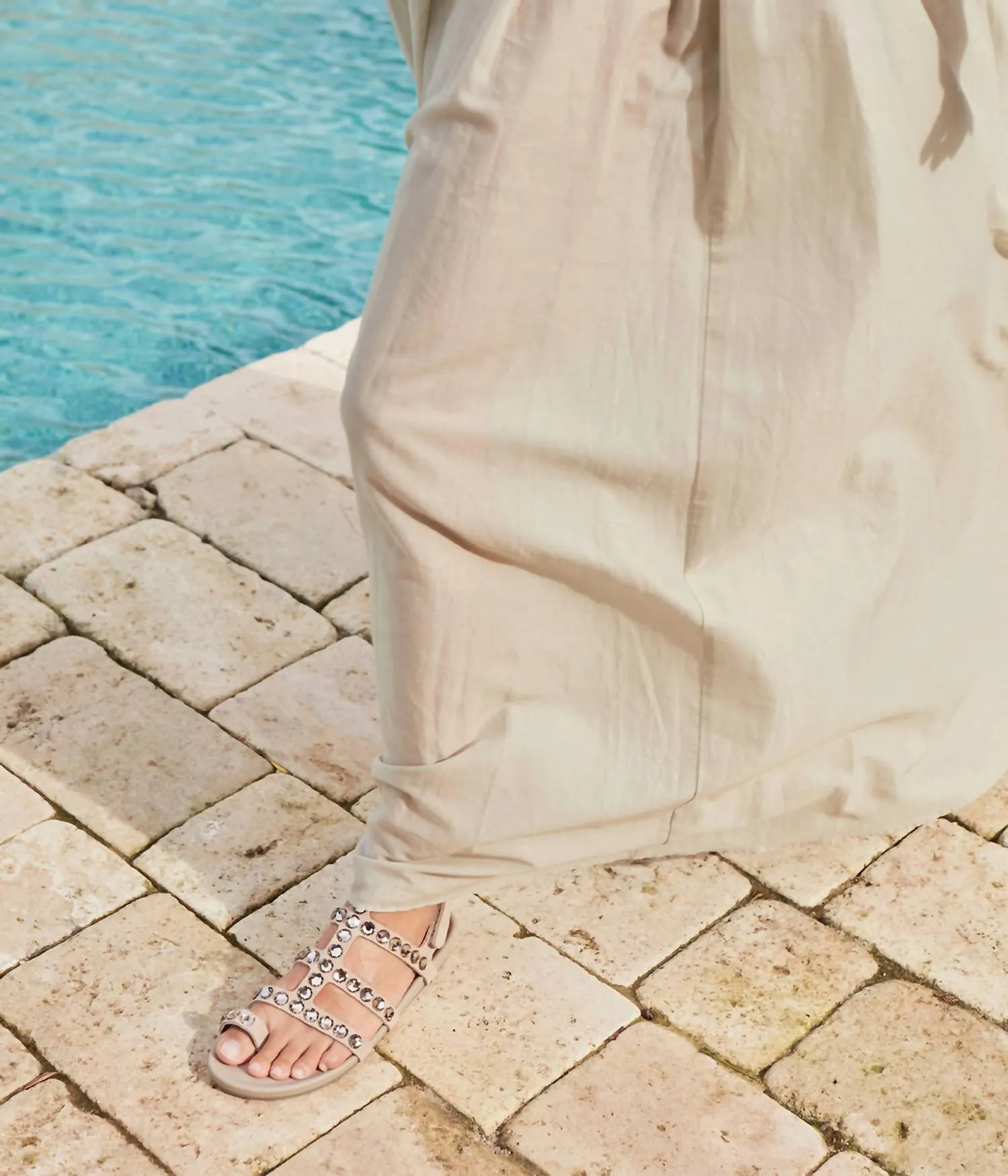 Women's Aroa Sandal In Seasalt