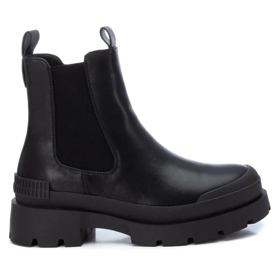 Women's Chelsea Booties By XTI