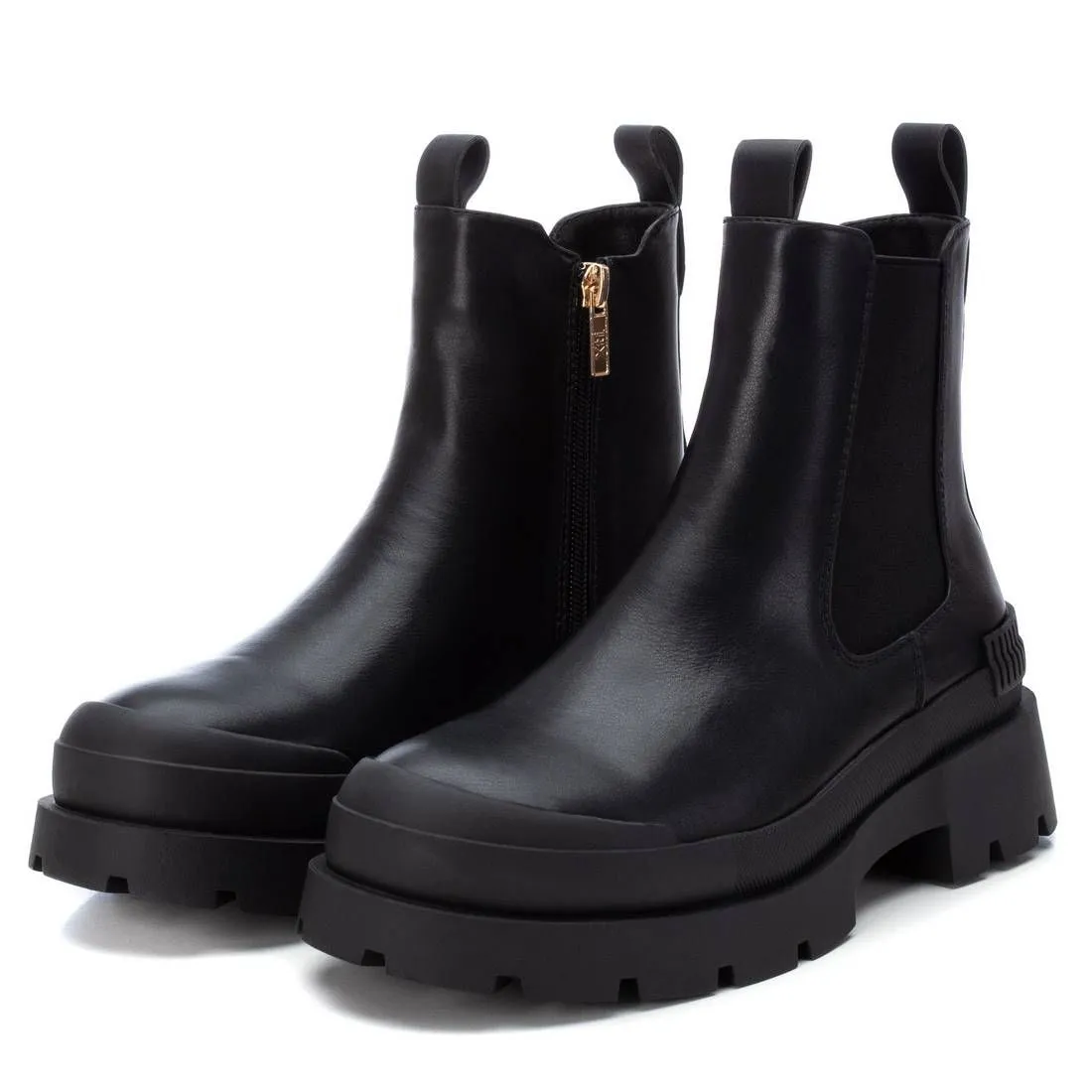 Women's Chelsea Booties By XTI