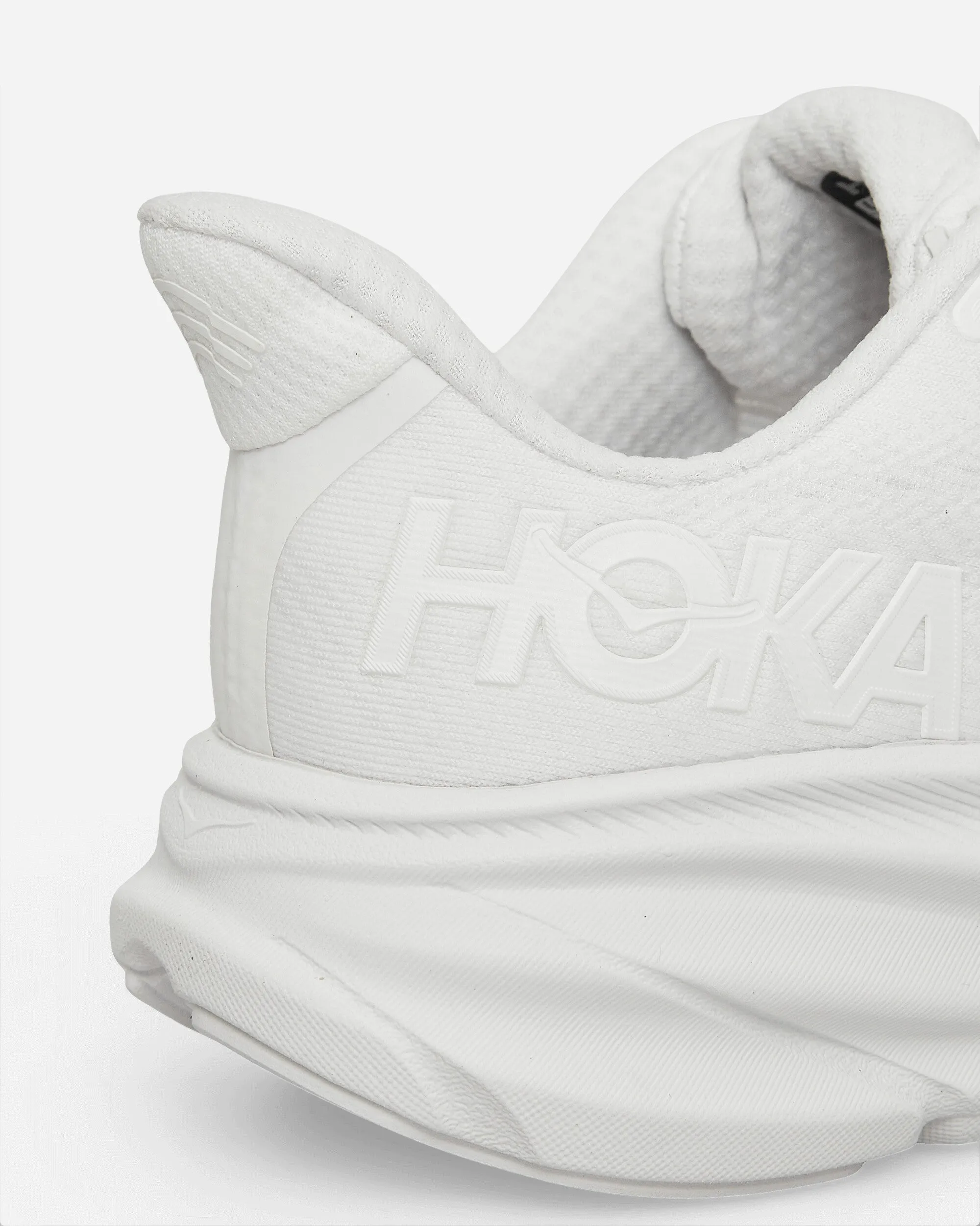 Women's Clifton 9 Sneakers White