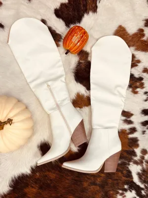 Women's Dancing Queen Knee High Boots In White