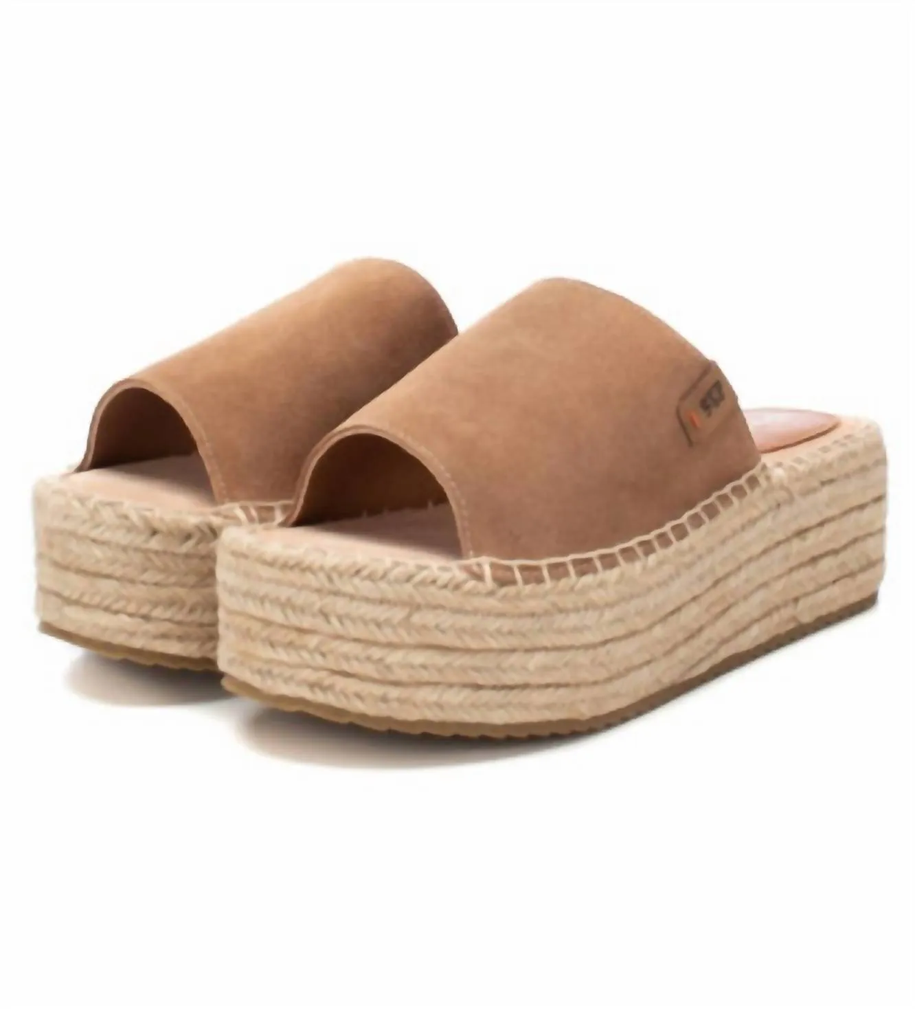 Women's Flat Sandals In Camel