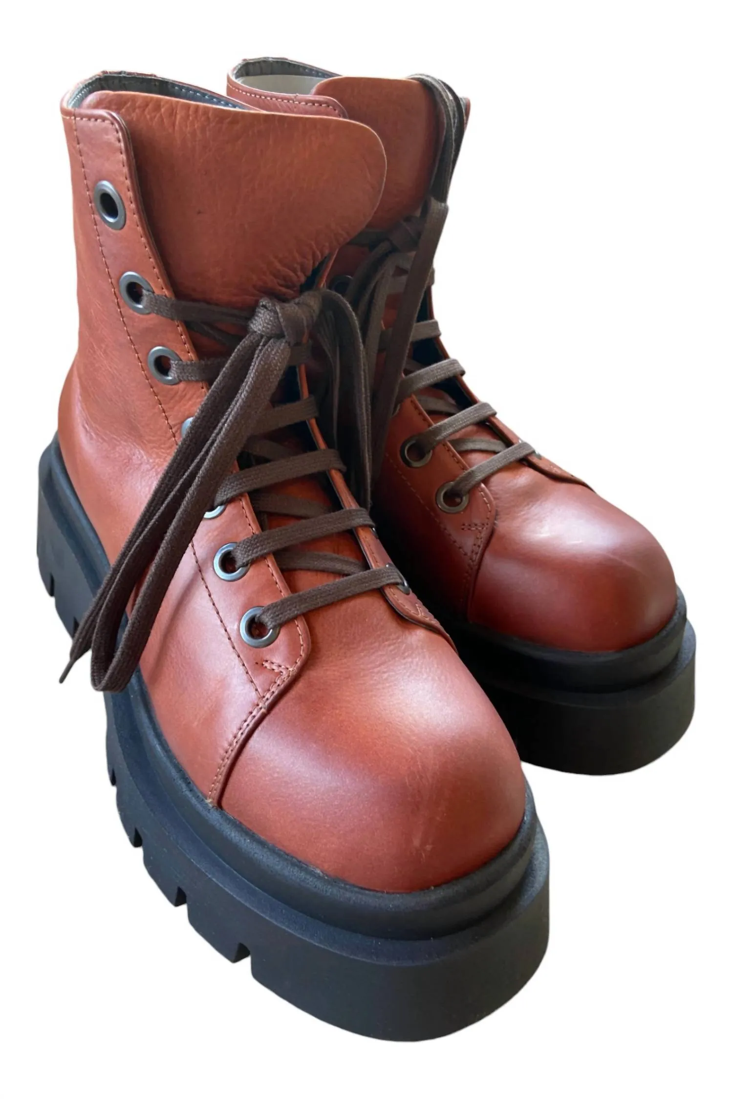 Women's Lace-Up Leather Boots In Red
