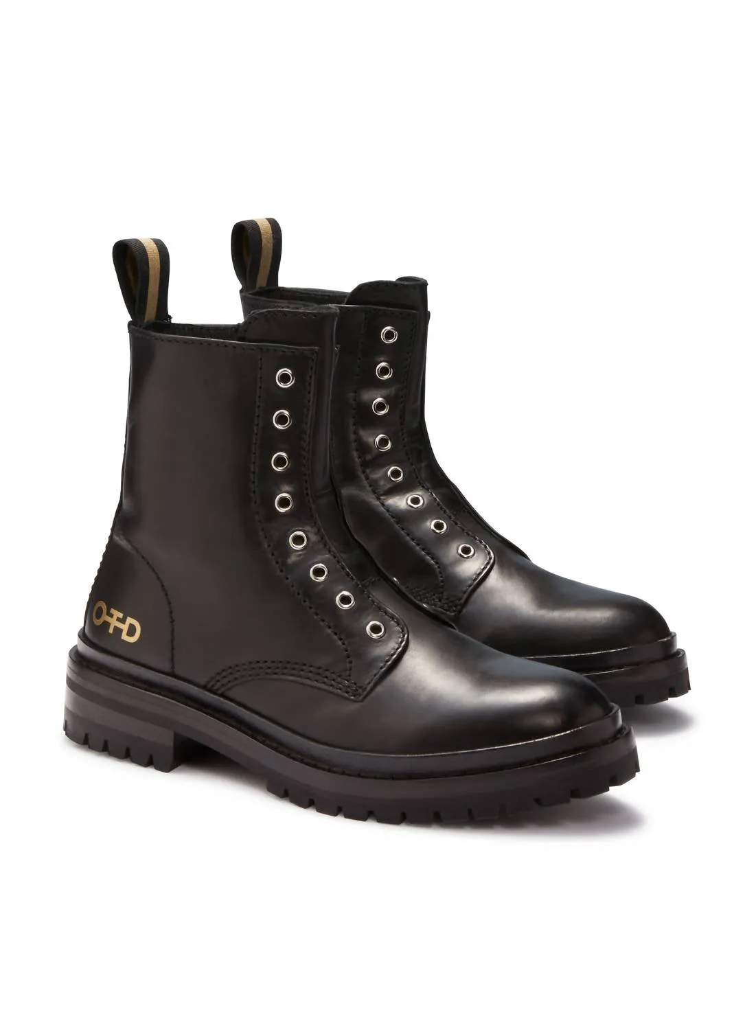 Women's Laceless Leather Combat Boots In Black
