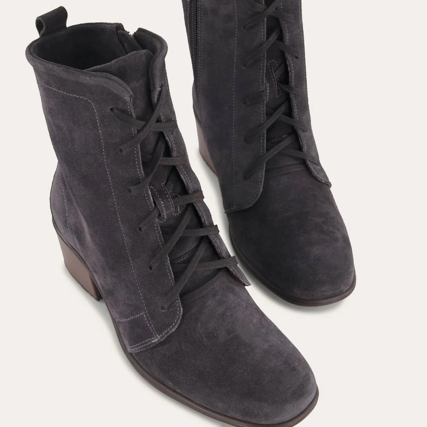 Women's Majesty Tie Boots - Medium In Charcoal Suede