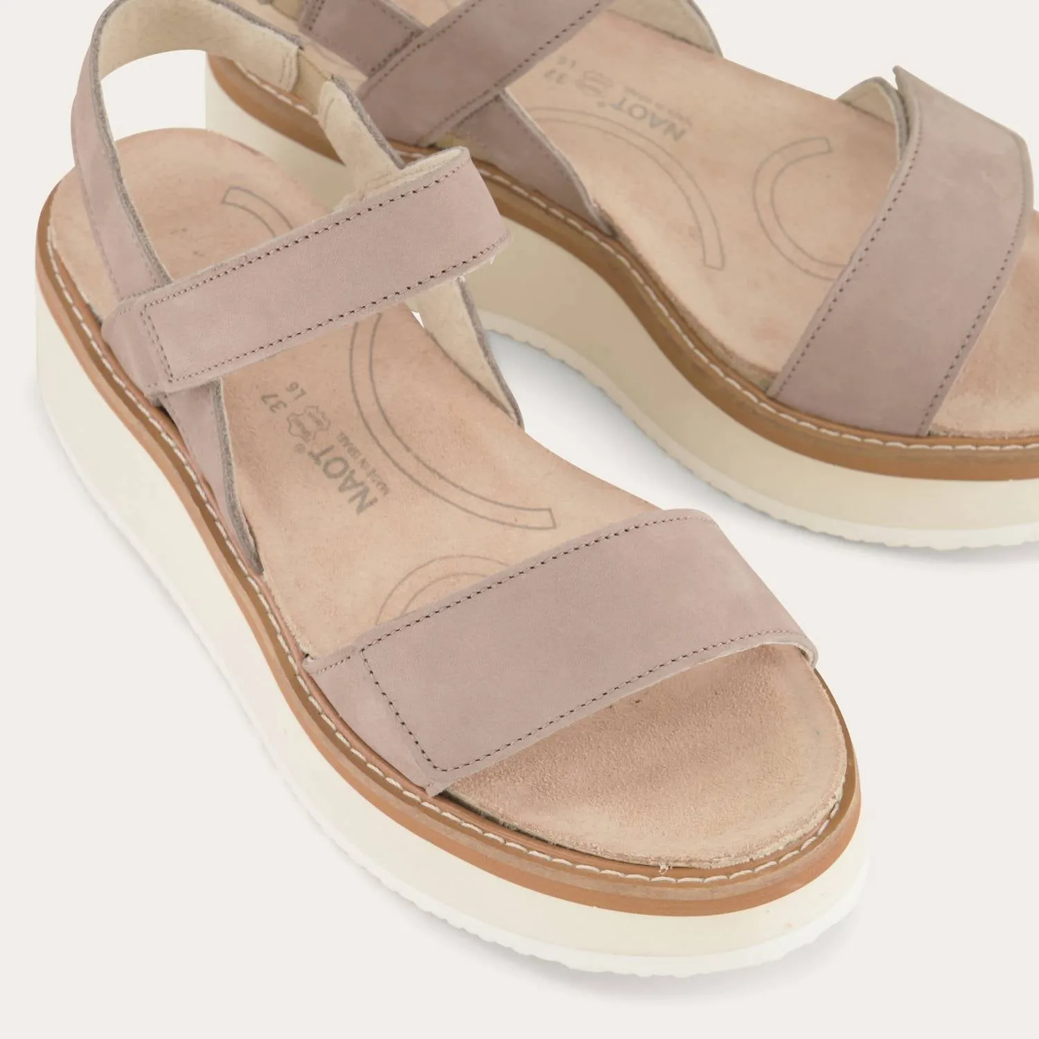 Women's Meringue Wedge Sandal In Stone Nubuck