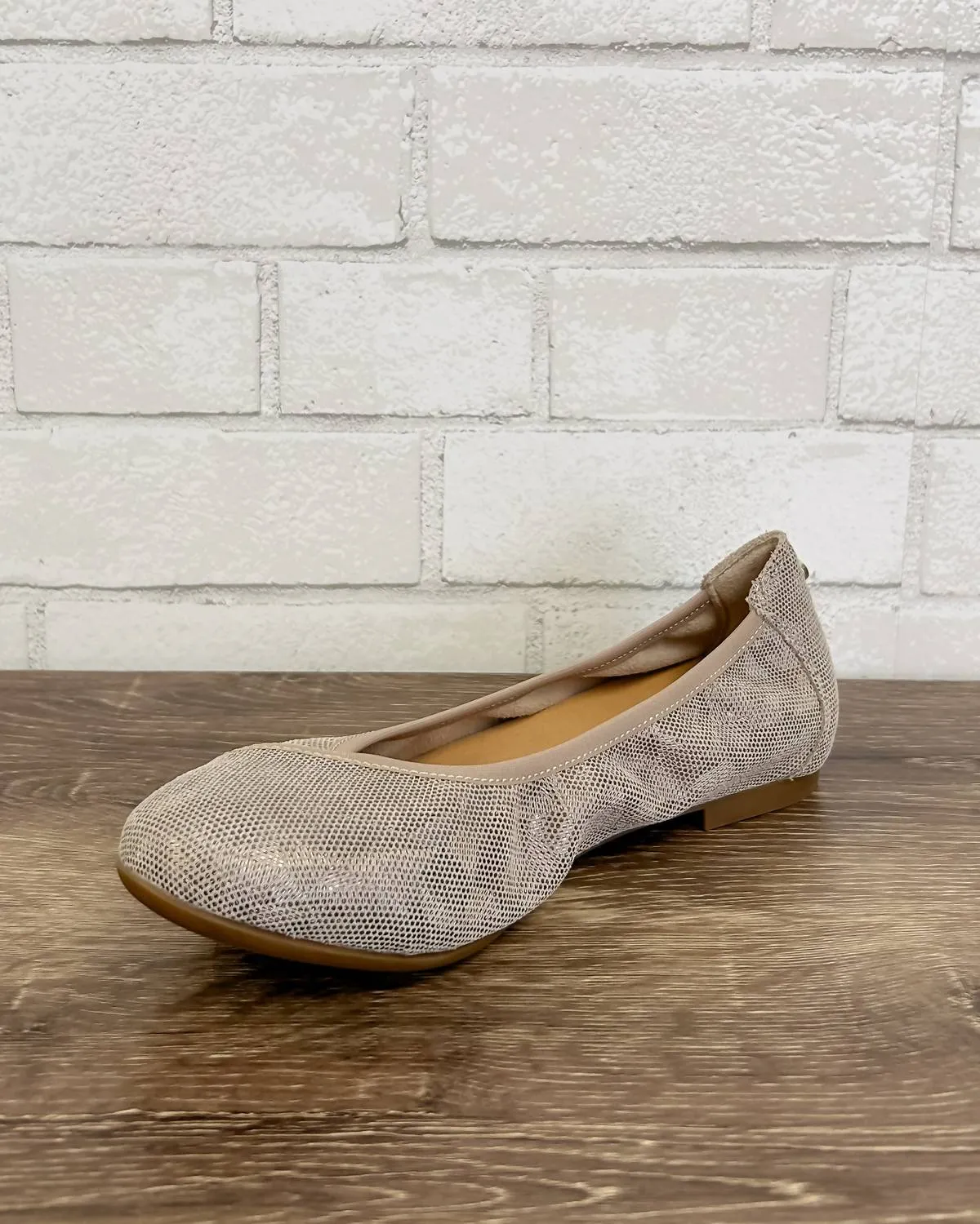 Women's Nairobi Ballet Sandals In Champagne Angle
