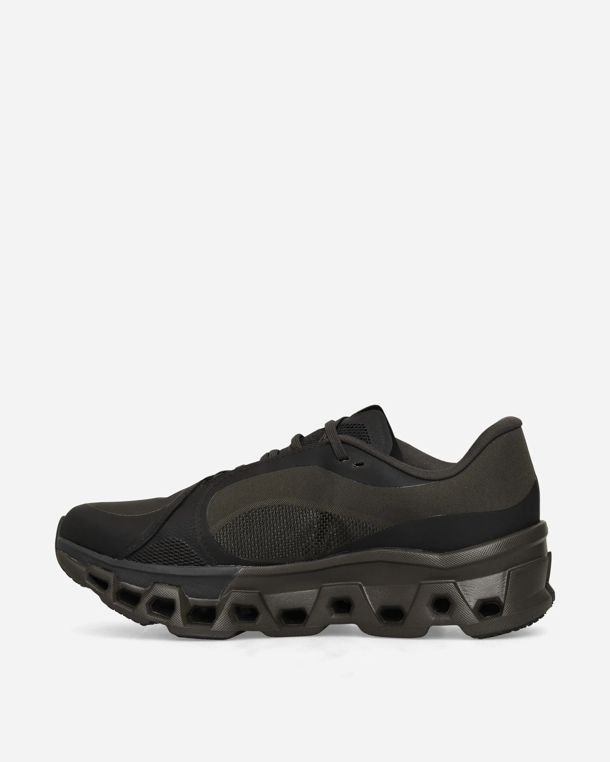 Women's POST ARCHIVE FACTION (PAF) Cloudmonster 2 Sneakers Thorn / Brown