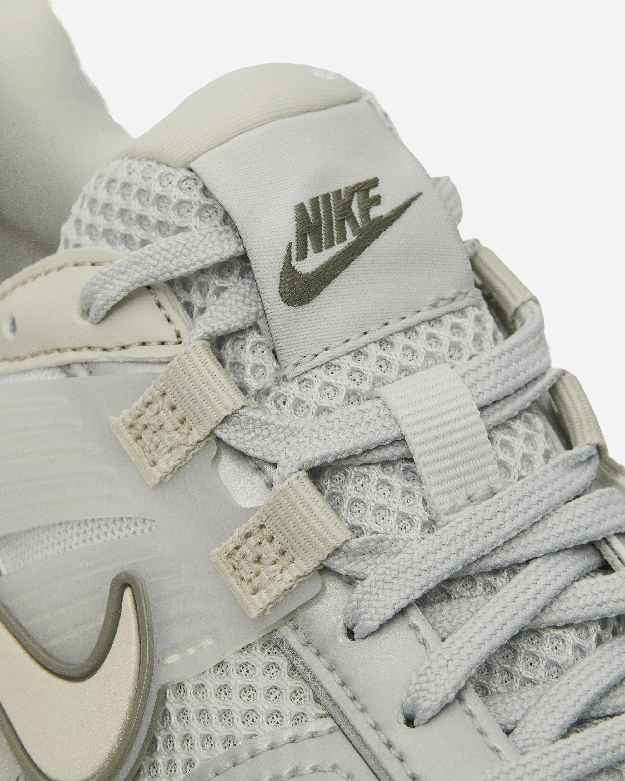 Women's V2K Run Sneakers Photon Dust / Summit White / Light Army