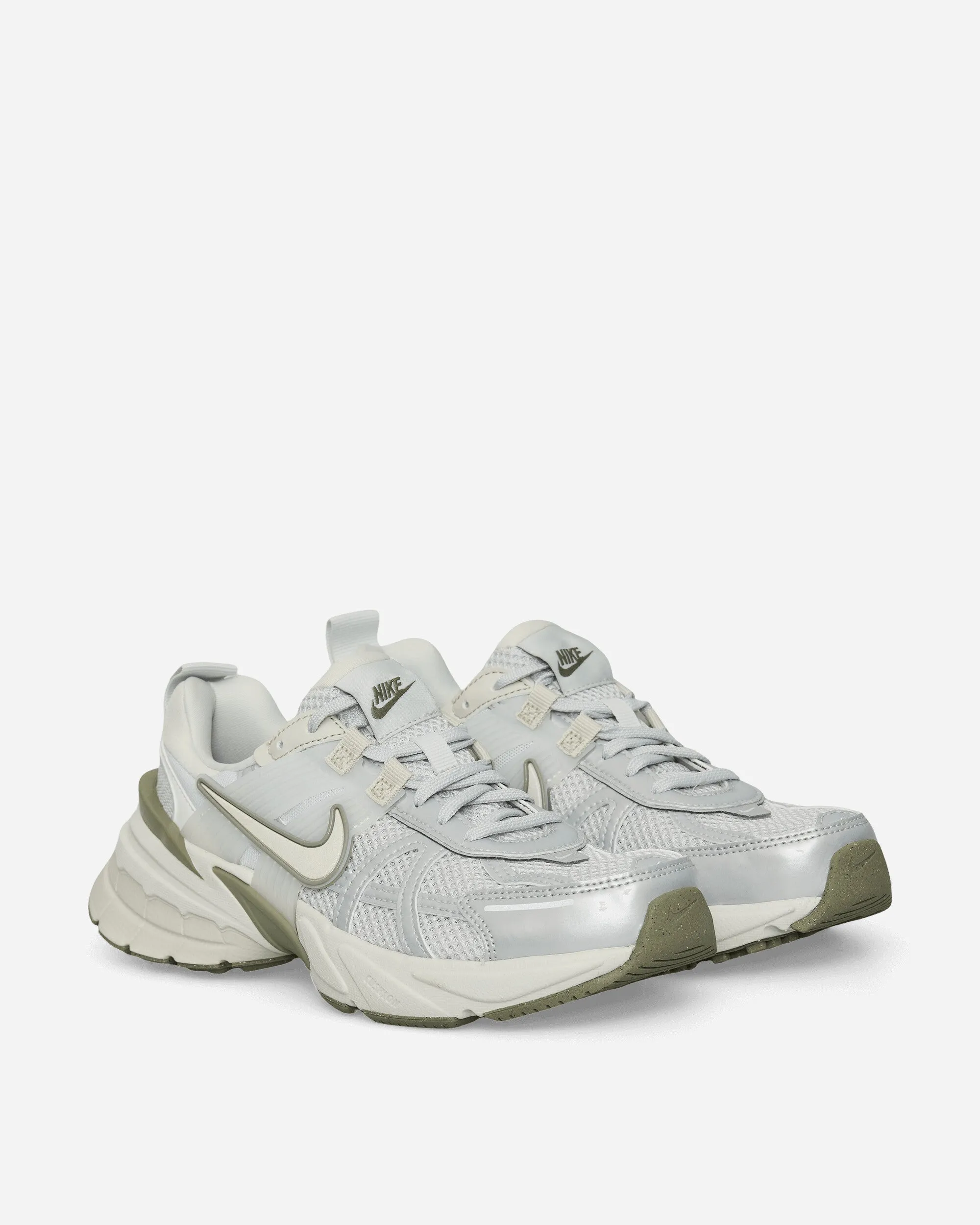 Women's V2K Run Sneakers Photon Dust / Summit White / Light Army