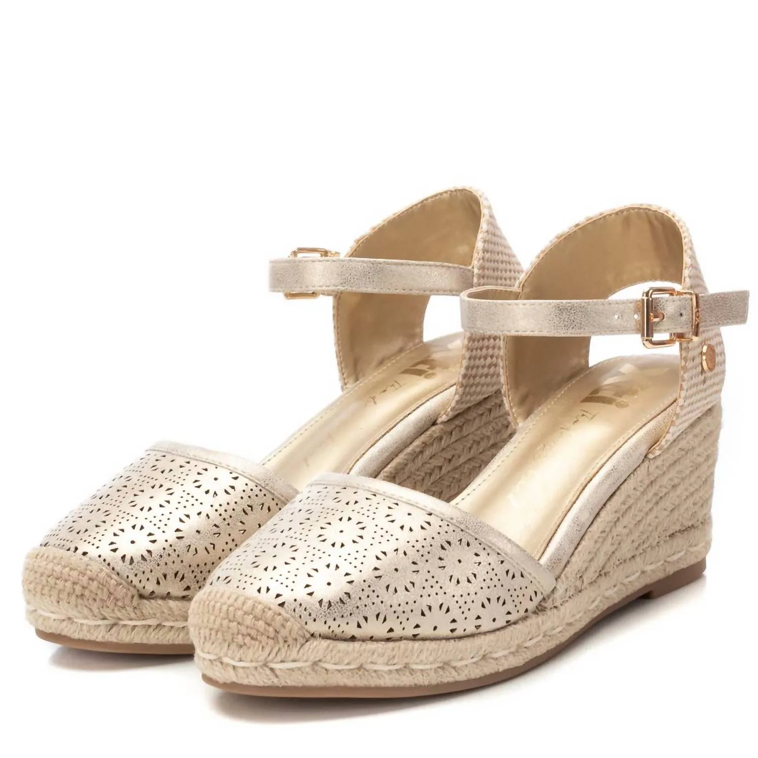 Women's Wedge Sandals In Gold