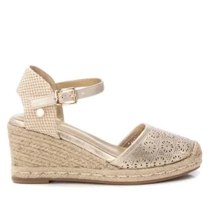 Women's Wedge Sandals In Gold